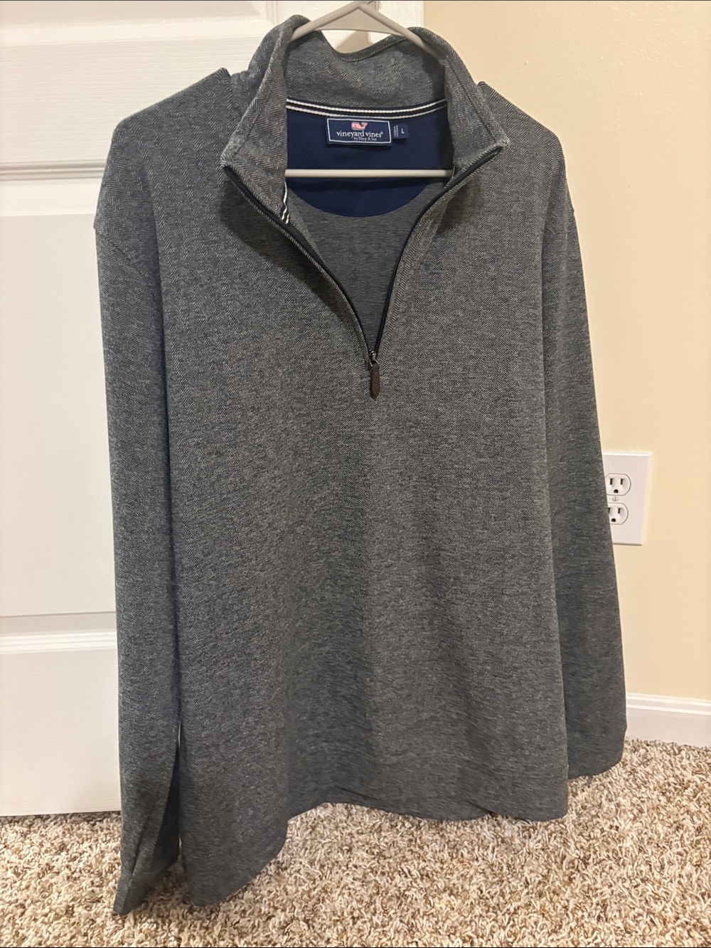 Vineyard Vines Men’s Heather Gray Half-Zip Pullover